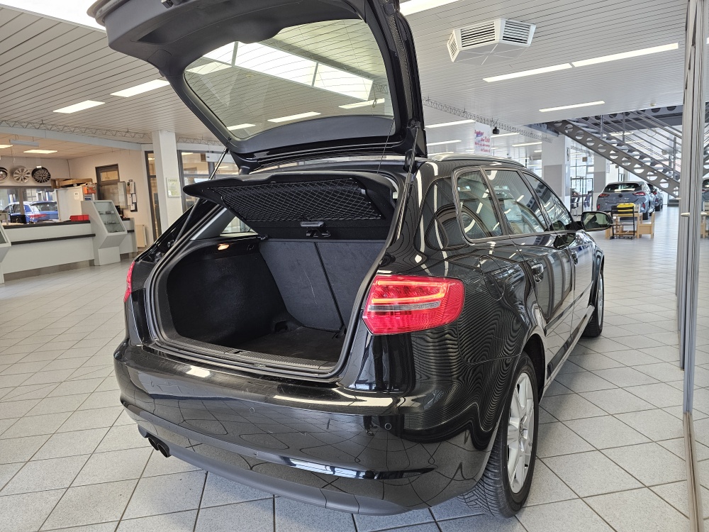 Audi A3 Sportback bei Hoffmann Automobile in Wolfsburg kaufen und sofort mitnehmen - Bild 2
