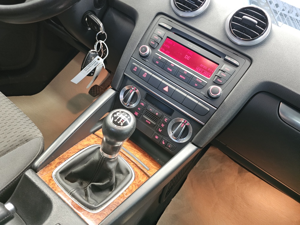 Audi A3 Sportback bei Hoffmann Automobile in Wolfsburg kaufen und sofort mitnehmen - Bild 6