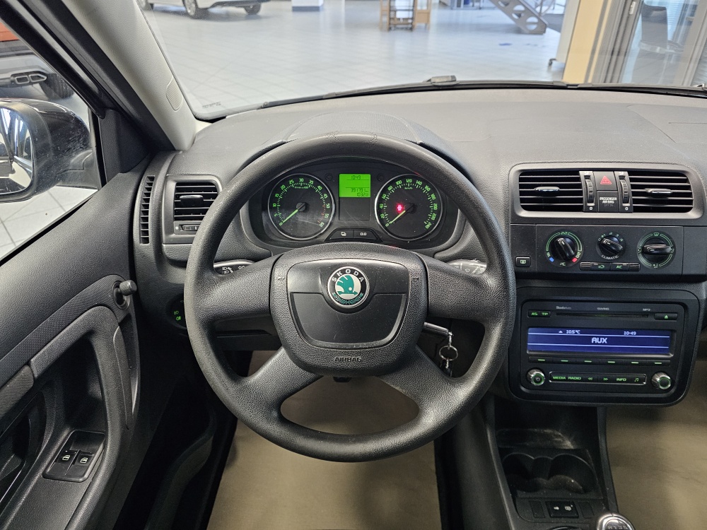 Skoda Fabia bei Hoffmann Automobile in Wolfsburg kaufen und sofort mitnehmen - Bild 12