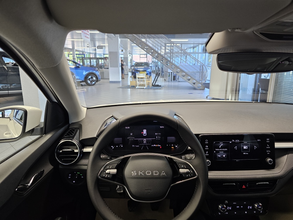 Skoda Fabia bei Hoffmann Automobile in Wolfsburg kaufen und sofort mitnehmen - Bild 17