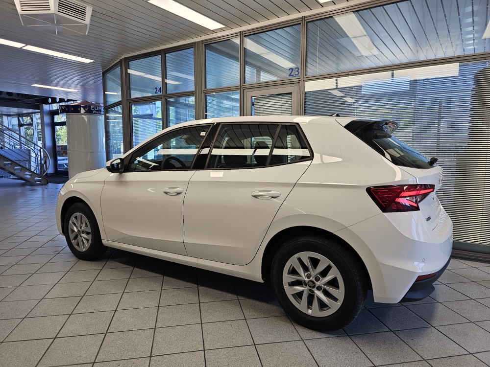 Skoda Fabia bei Hoffmann Automobile in Wolfsburg kaufen und sofort mitnehmen - Bild 21