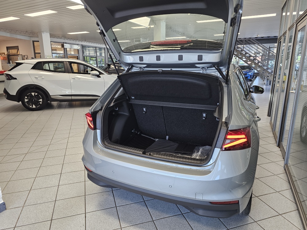 Skoda Fabia bei Hoffmann Automobile in Wolfsburg kaufen und sofort mitnehmen - Bild 2