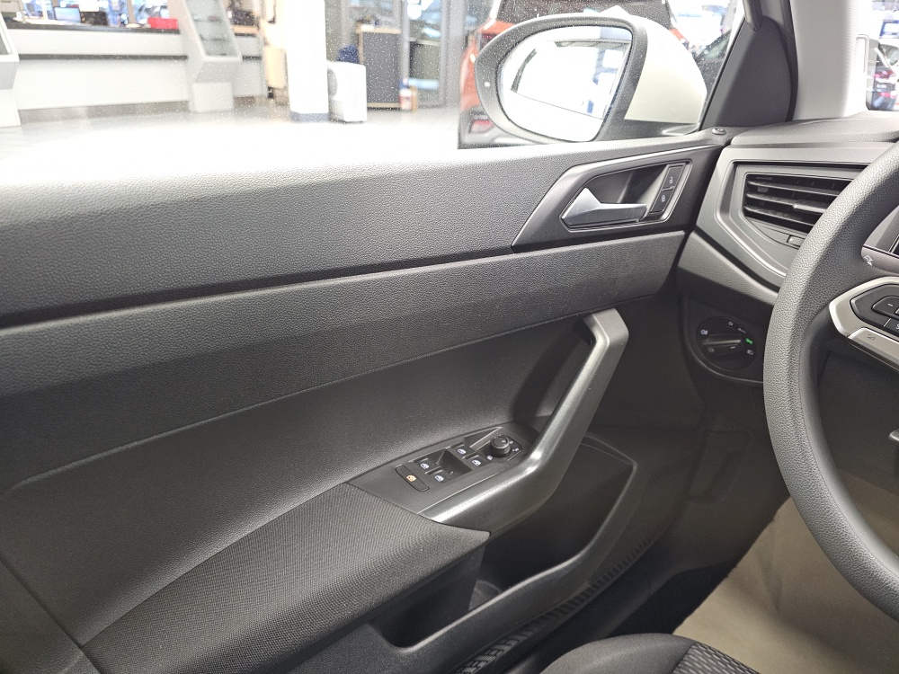 VW Taigo bei Hoffmann Automobile in Wolfsburg kaufen und sofort mitnehmen - Bild 15