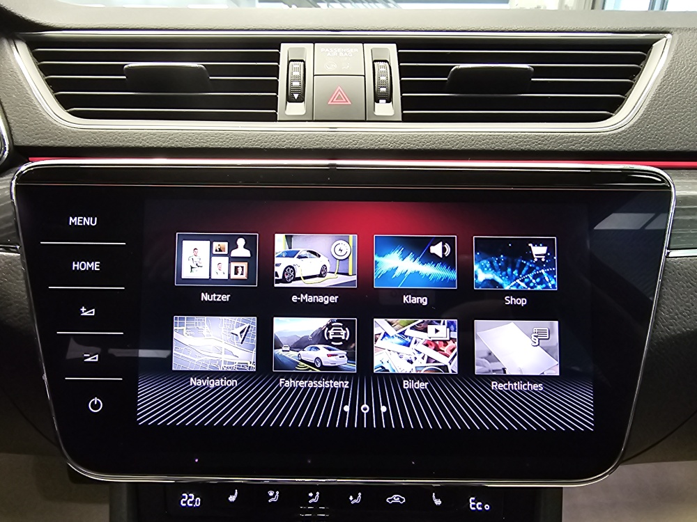 Skoda Superb Combi bei Hoffmann Automobile in Wolfsburg kaufen und sofort mitnehmen - Bild 13