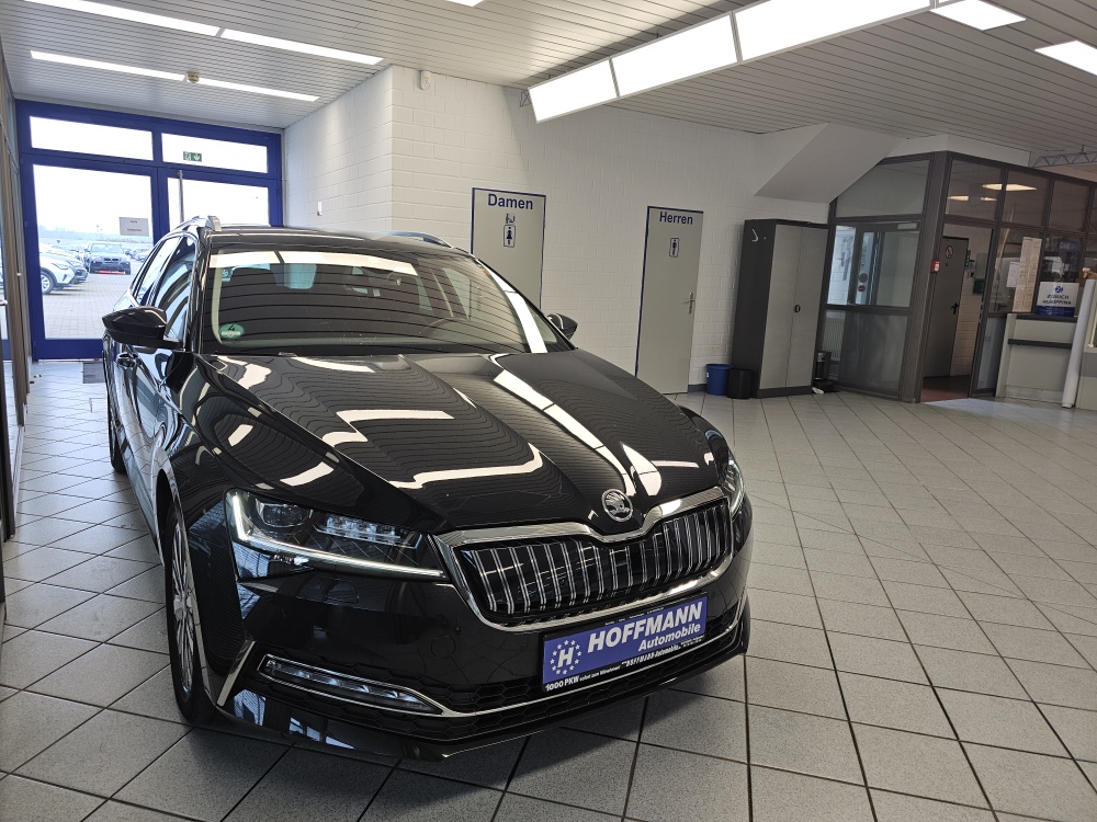 Skoda Superb Combi bei Hoffmann Automobile in Wolfsburg kaufen und sofort mitnehmen - Bild 35
