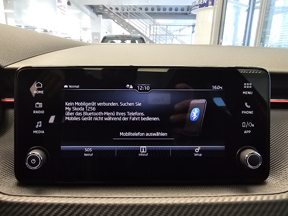 Skoda Scala bei Hoffmann Automobile in Wolfsburg kaufen und sofort mitnehmen - Bild 14