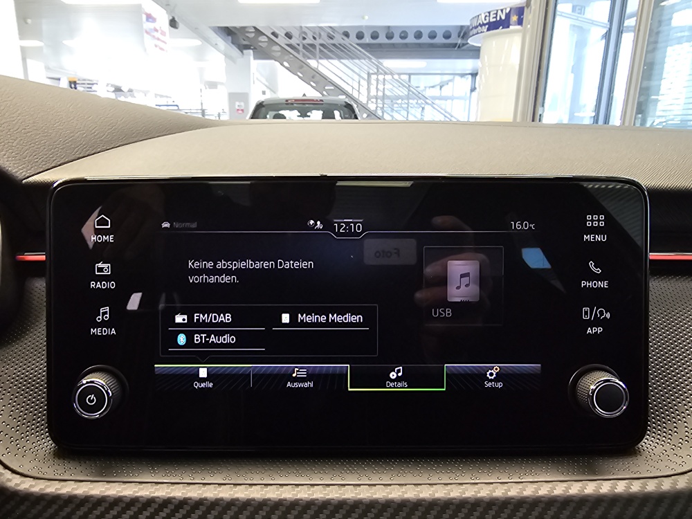 Skoda Scala bei Hoffmann Automobile in Wolfsburg kaufen und sofort mitnehmen - Bild 16