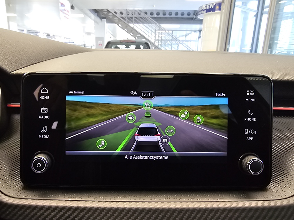 Skoda Scala bei Hoffmann Automobile in Wolfsburg kaufen und sofort mitnehmen - Bild 18