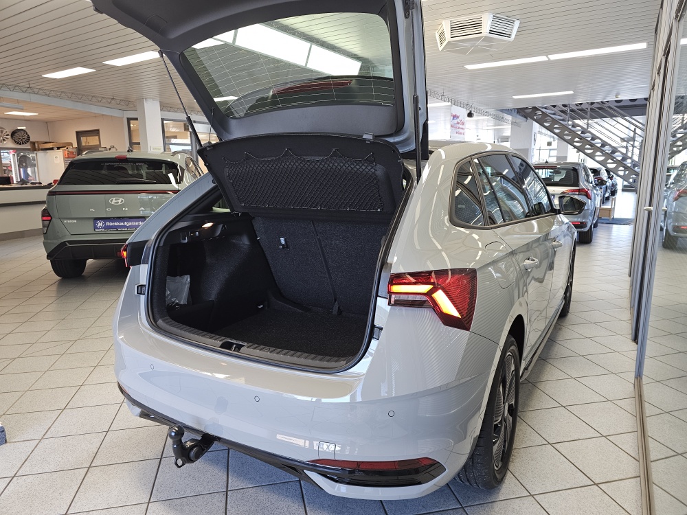 Skoda Scala bei Hoffmann Automobile in Wolfsburg kaufen und sofort mitnehmen - Bild 2