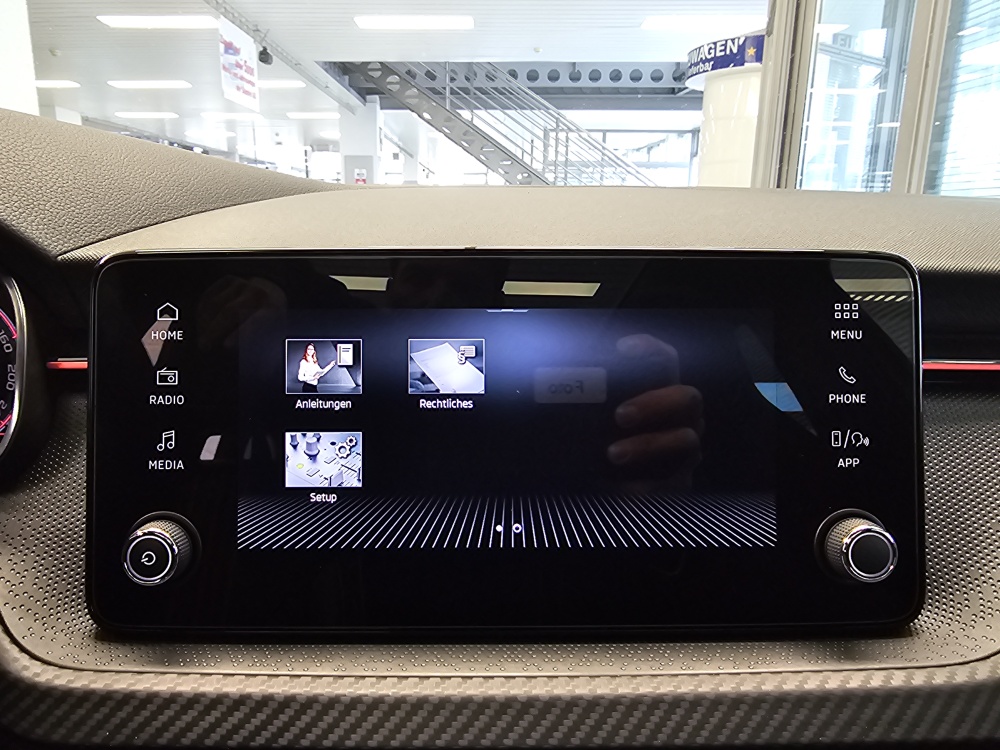 Skoda Scala bei Hoffmann Automobile in Wolfsburg kaufen und sofort mitnehmen - Bild 13