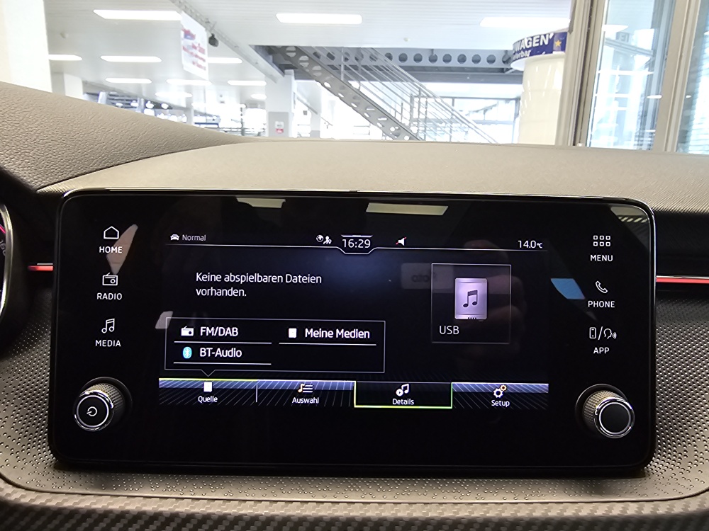 Skoda Scala bei Hoffmann Automobile in Wolfsburg kaufen und sofort mitnehmen - Bild 16