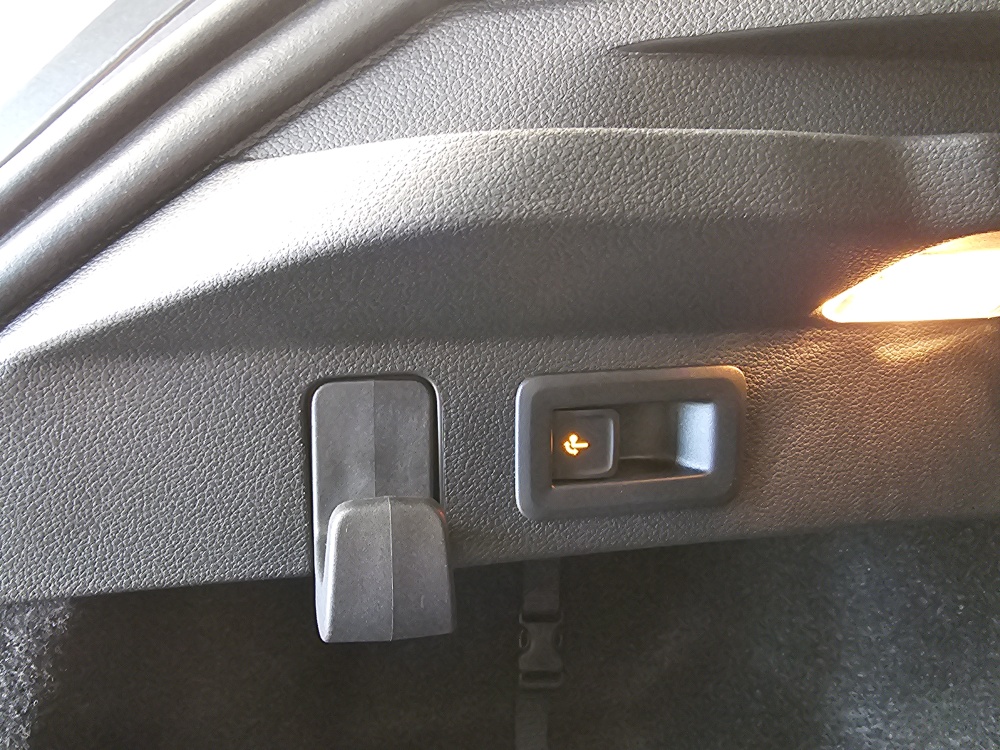 Skoda Scala bei Hoffmann Automobile in Wolfsburg kaufen und sofort mitnehmen - Bild 3