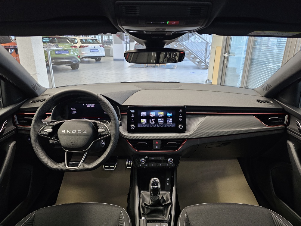 Skoda Scala bei Hoffmann Automobile in Wolfsburg kaufen und sofort mitnehmen - Bild 9