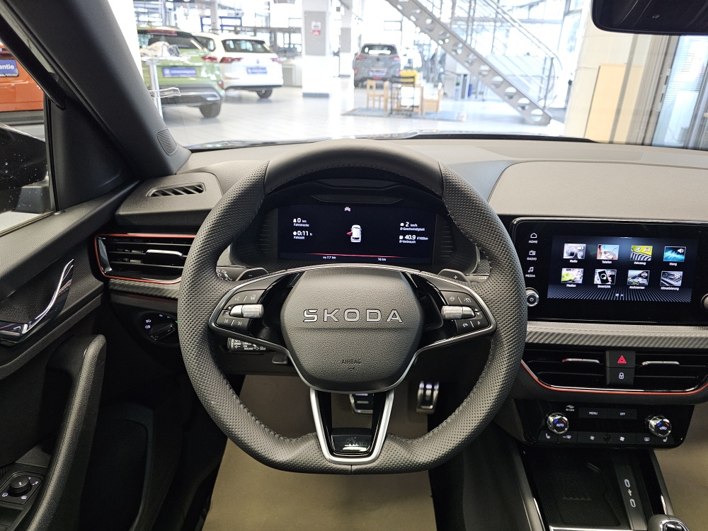 Skoda Kamiq bei Hoffmann Automobile in Wolfsburg kaufen und sofort mitnehmen - Bild 24