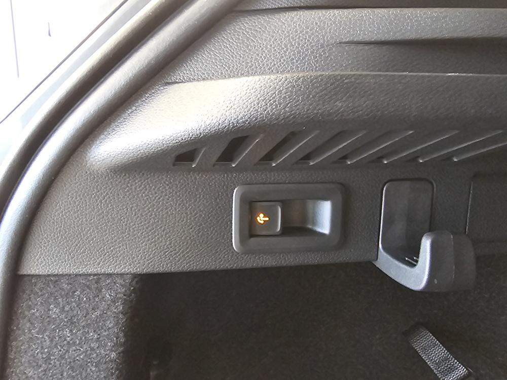 Skoda Kamiq bei Hoffmann Automobile in Wolfsburg kaufen und sofort mitnehmen - Bild 3