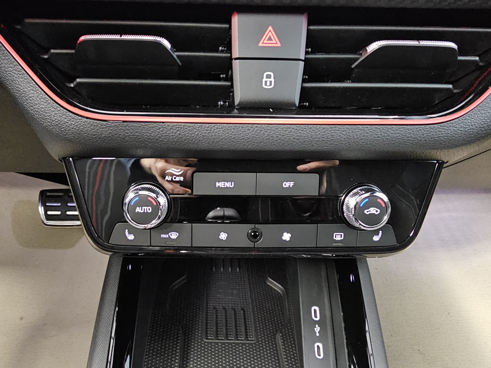 Skoda Kamiq bei Hoffmann Automobile in Wolfsburg kaufen und sofort mitnehmen - Bild 11