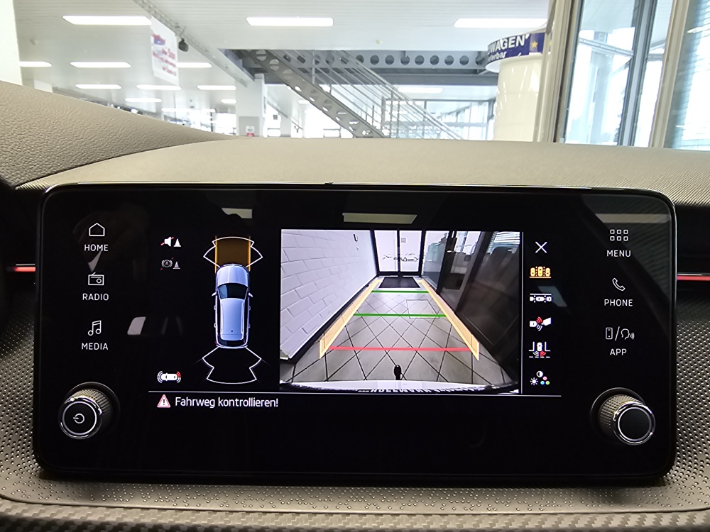 Skoda Kamiq bei Hoffmann Automobile in Wolfsburg kaufen und sofort mitnehmen - Bild 19