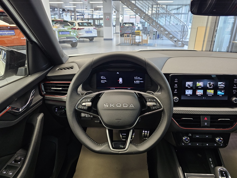 Skoda Kamiq bei Hoffmann Automobile in Wolfsburg kaufen und sofort mitnehmen - Bild 24