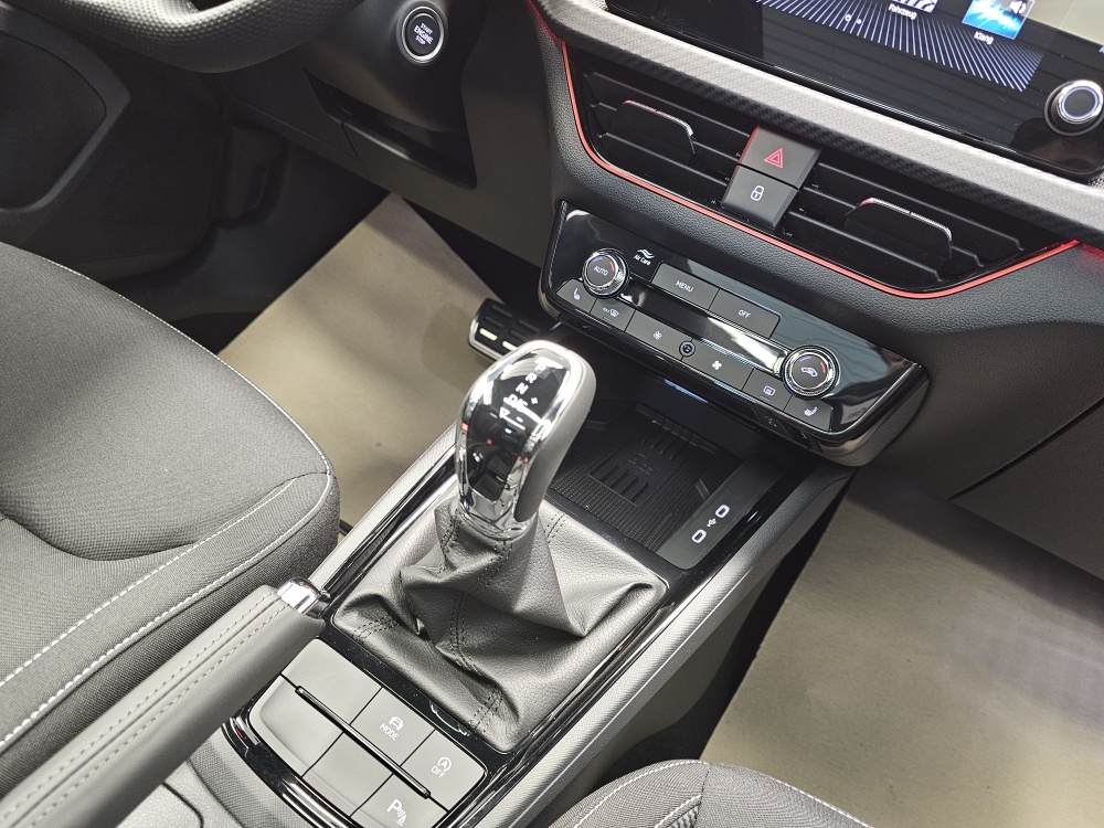 Skoda Kamiq bei Hoffmann Automobile in Wolfsburg kaufen und sofort mitnehmen - Bild 10