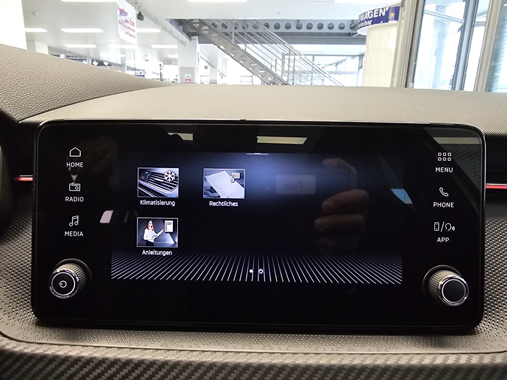 Skoda Kamiq bei Hoffmann Automobile in Wolfsburg kaufen und sofort mitnehmen - Bild 13