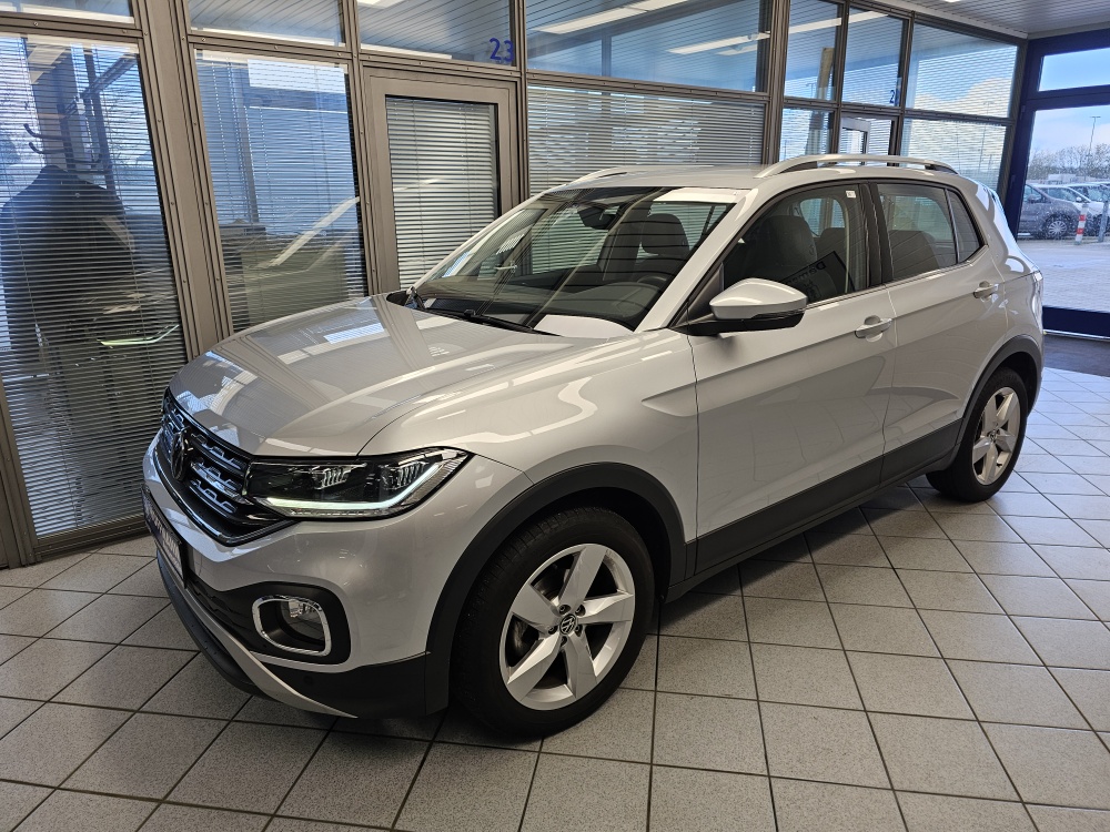 VW T-Cross Style für nur 16.850,- € bei Hoffmann Automobile in Wolfsburg kaufen und sofort mitnehmen