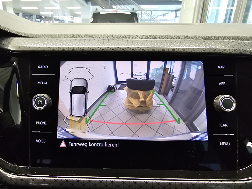 VW T-Cross bei Hoffmann Automobile in Wolfsburg kaufen und sofort mitnehmen - Bild 16