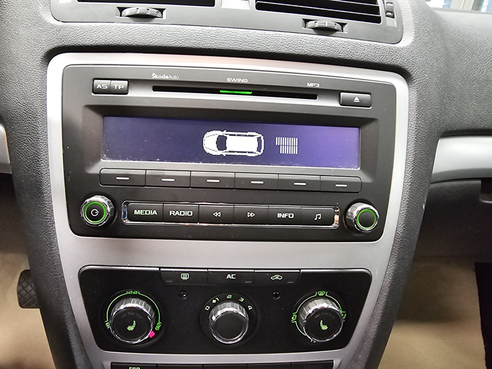 Skoda Octavia Combi bei Hoffmann Automobile in Wolfsburg kaufen und sofort mitnehmen - Bild 11