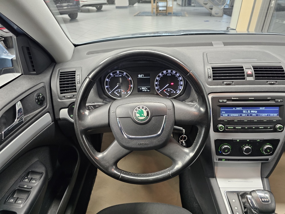 Skoda Octavia Combi bei Hoffmann Automobile in Wolfsburg kaufen und sofort mitnehmen - Bild 13