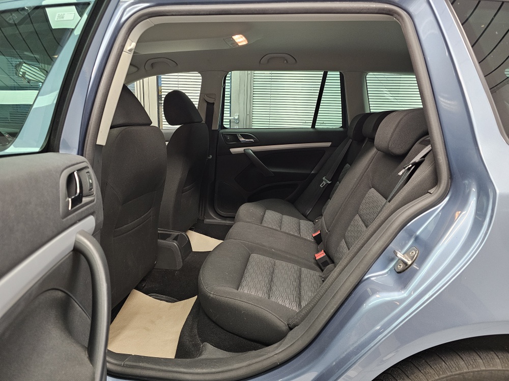 Skoda Octavia Combi bei Hoffmann Automobile in Wolfsburg kaufen und sofort mitnehmen - Bild 7