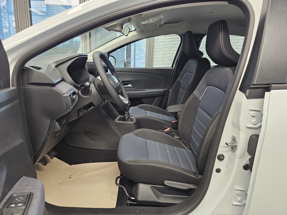 Dacia Sandero bei Hoffmann Automobile in Wolfsburg kaufen und sofort mitnehmen - Bild 21