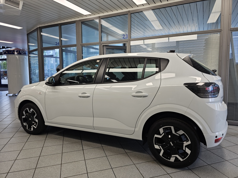 Dacia Sandero bei Hoffmann Automobile in Wolfsburg kaufen und sofort mitnehmen - Bild 23