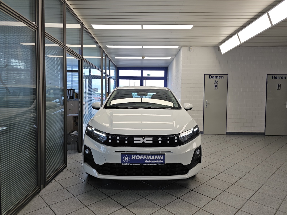 Dacia Sandero bei Hoffmann Automobile in Wolfsburg kaufen und sofort mitnehmen - Bild 25