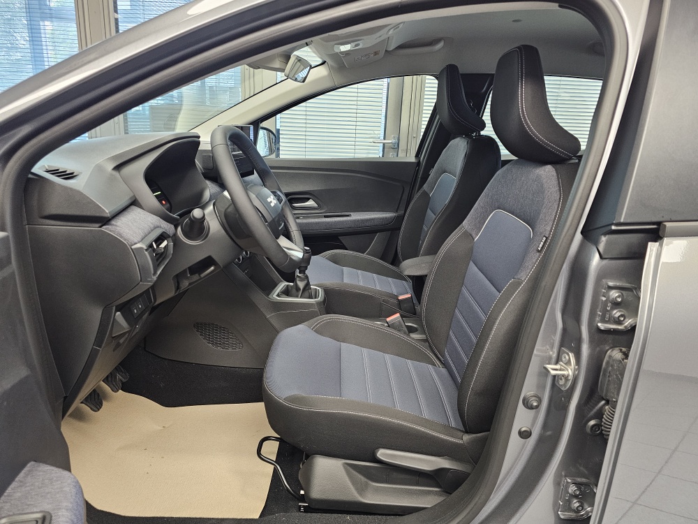 Dacia Sandero bei Hoffmann Automobile in Wolfsburg kaufen und sofort mitnehmen - Bild 20