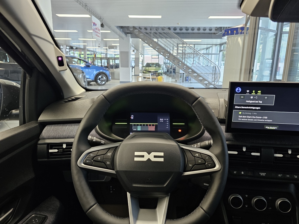 Dacia Sandero bei Hoffmann Automobile in Wolfsburg kaufen und sofort mitnehmen - Bild 17