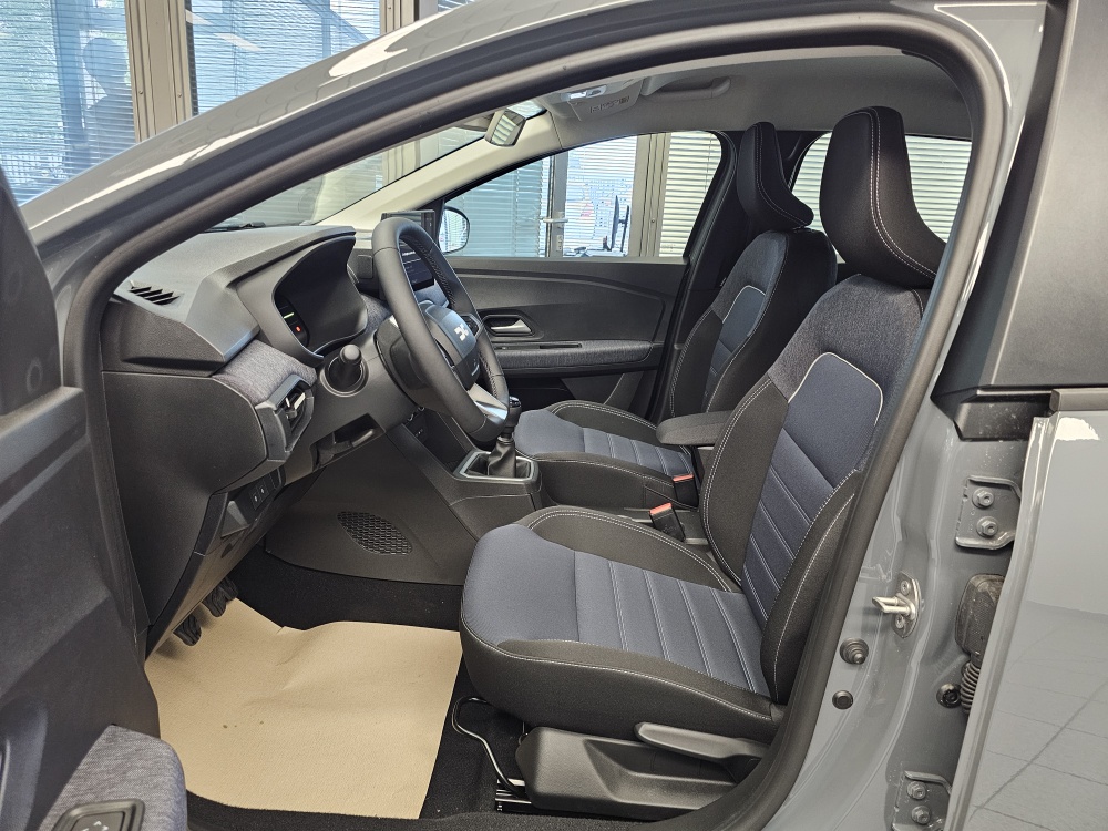 Dacia Sandero bei Hoffmann Automobile in Wolfsburg kaufen und sofort mitnehmen - Bild 20
