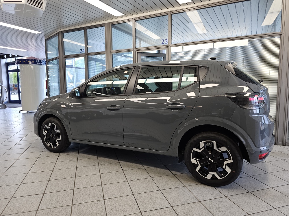 Dacia Sandero bei Hoffmann Automobile in Wolfsburg kaufen und sofort mitnehmen - Bild 22
