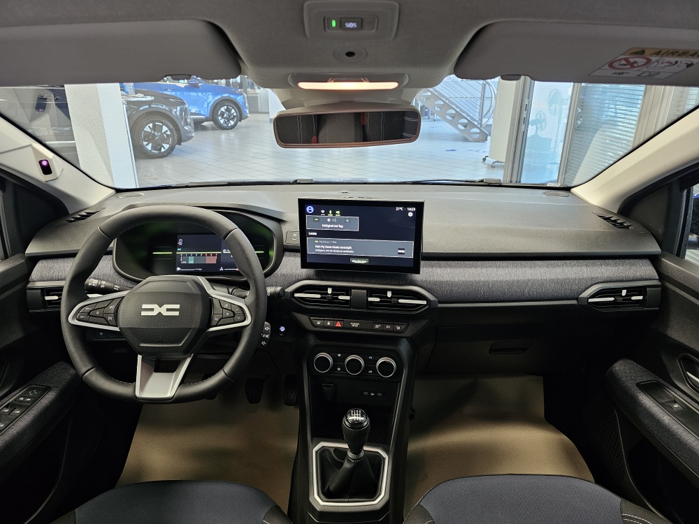 Dacia Sandero bei Hoffmann Automobile in Wolfsburg kaufen und sofort mitnehmen - Bild 6