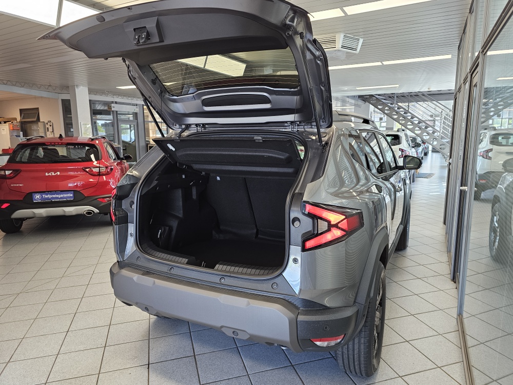 Dacia Duster bei Hoffmann Automobile in Wolfsburg kaufen und sofort mitnehmen - Bild 2
