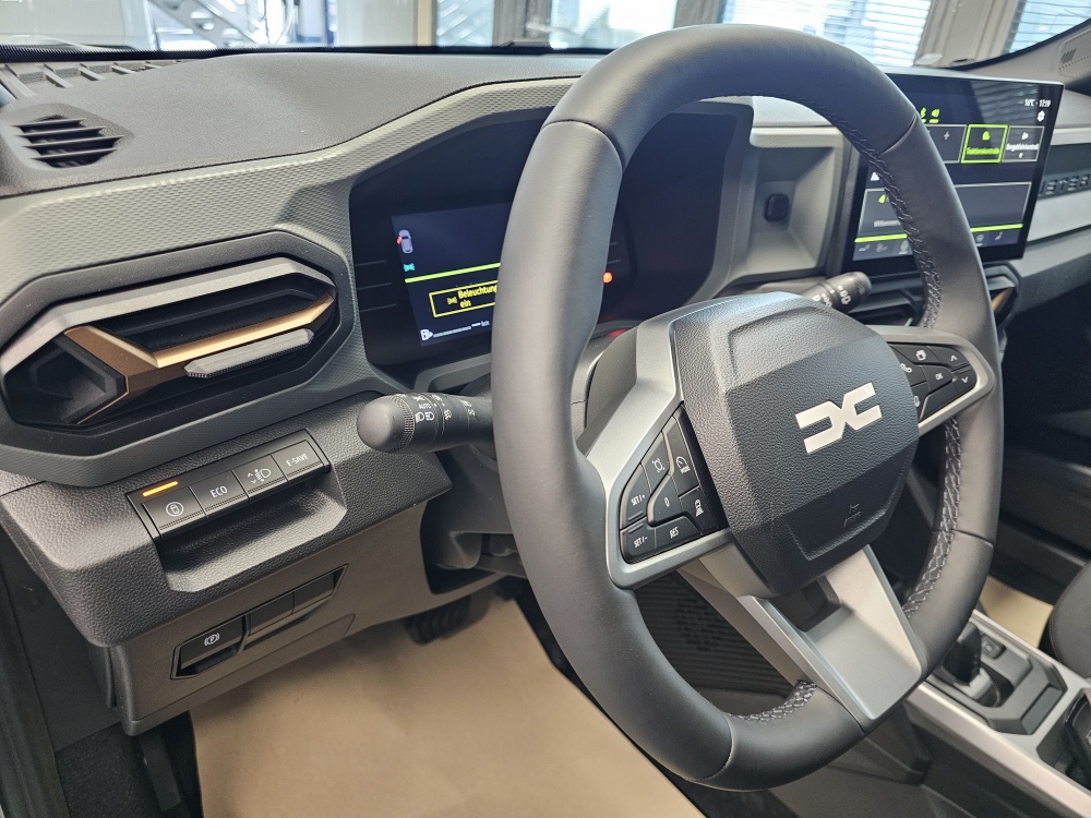 Dacia Duster bei Hoffmann Automobile in Wolfsburg kaufen und sofort mitnehmen - Bild 22
