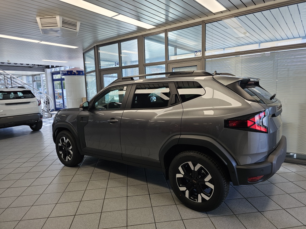 Dacia Duster bei Hoffmann Automobile in Wolfsburg kaufen und sofort mitnehmen - Bild 25