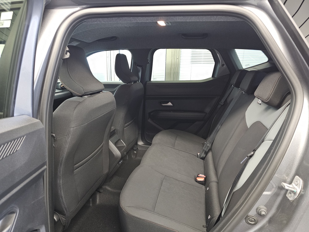 Dacia Duster bei Hoffmann Automobile in Wolfsburg kaufen und sofort mitnehmen - Bild 4