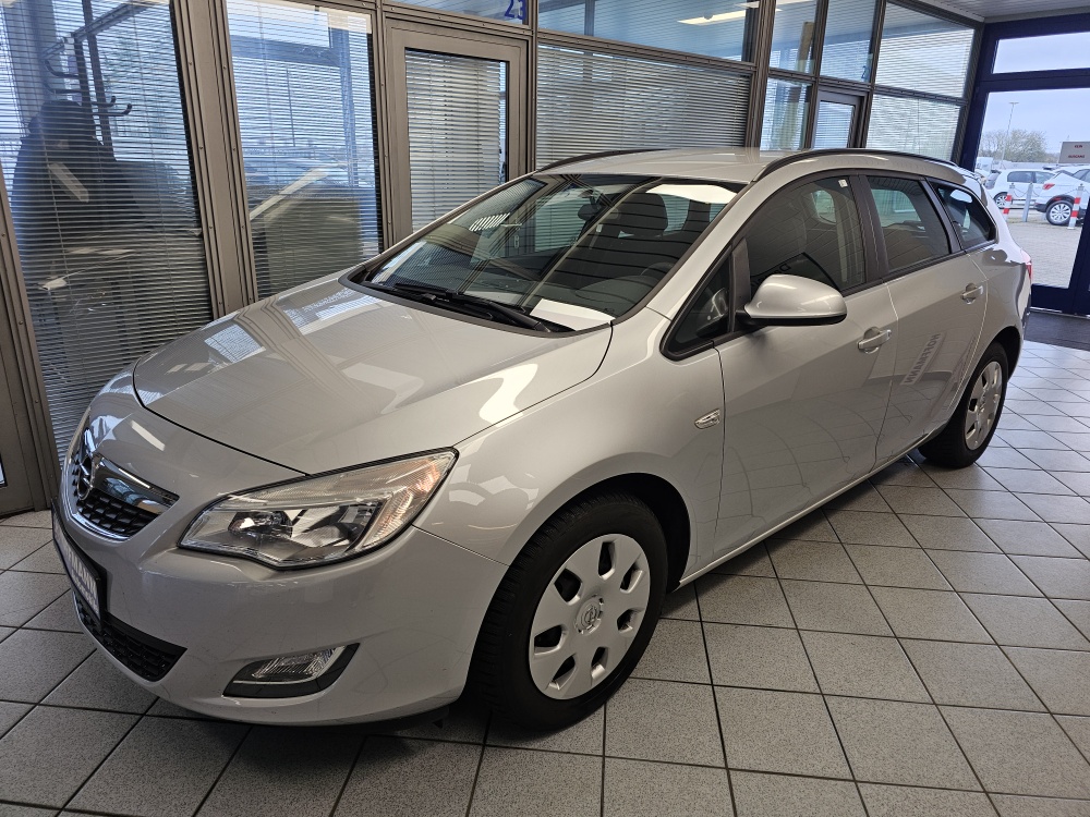 Opel Astra Sports Tourer  für nur 1.400,- € bei Hoffmann Automobile in Wolfsburg kaufen und sofort mitnehmen