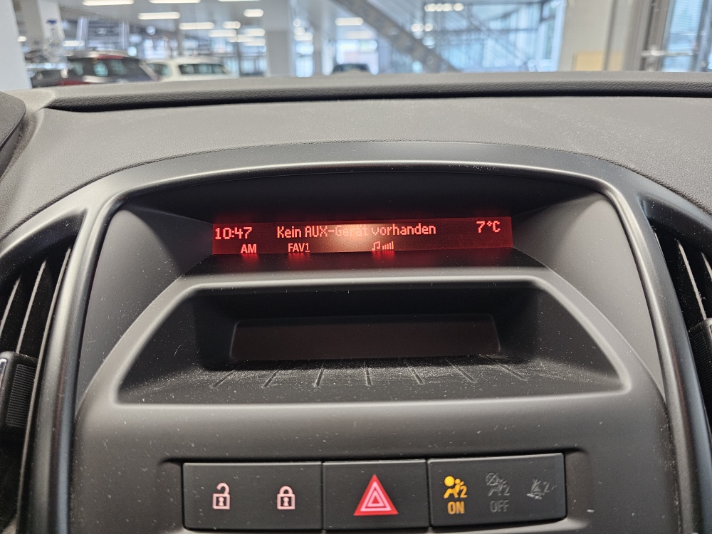 Opel Astra Sports Tourer bei Hoffmann Automobile in Wolfsburg kaufen und sofort mitnehmen - Bild 10