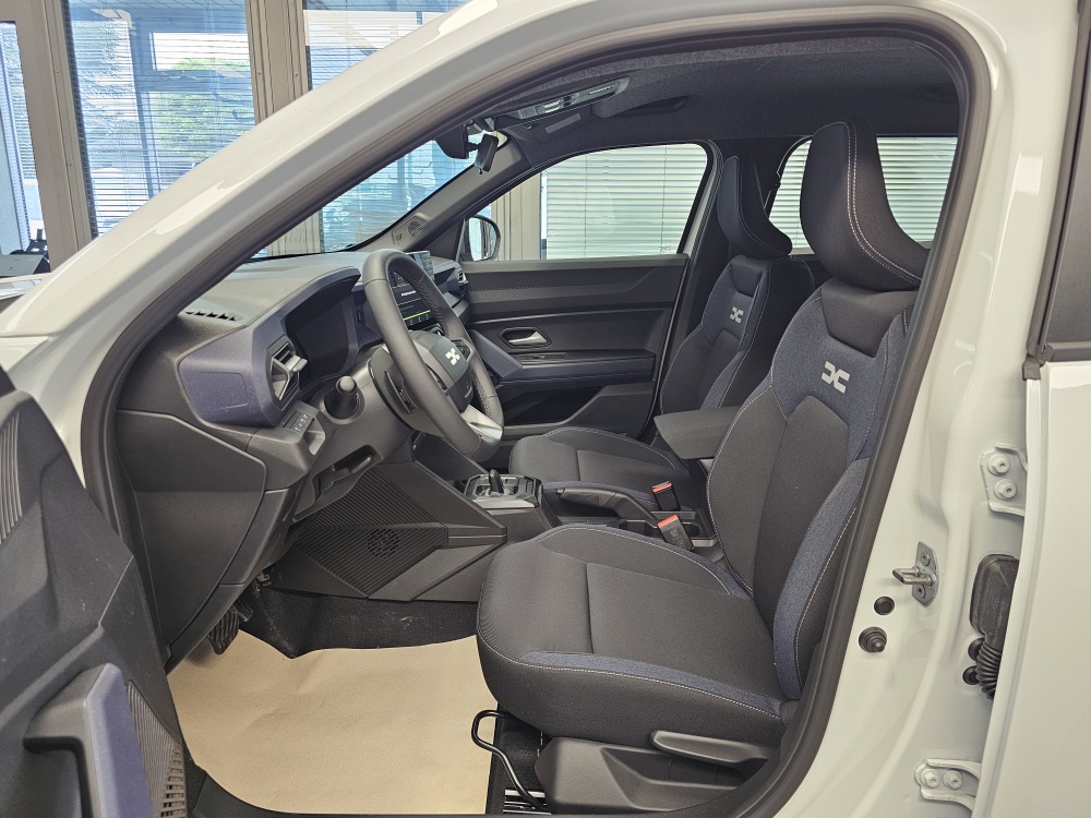 Dacia Duster bei Hoffmann Automobile in Wolfsburg kaufen und sofort mitnehmen - Bild 19