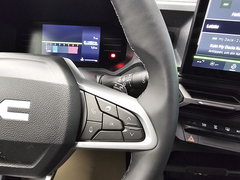Dacia Duster bei Hoffmann Automobile in Wolfsburg kaufen und sofort mitnehmen - Bild 14