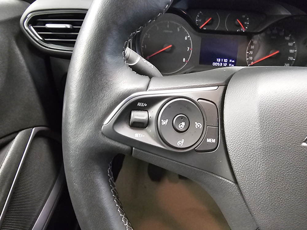 Opel Crossland bei Hoffmann Automobile in Wolfsburg kaufen und sofort mitnehmen - Bild 14