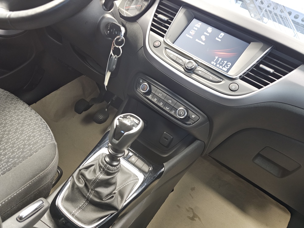 Opel Crossland bei Hoffmann Automobile in Wolfsburg kaufen und sofort mitnehmen - Bild 6