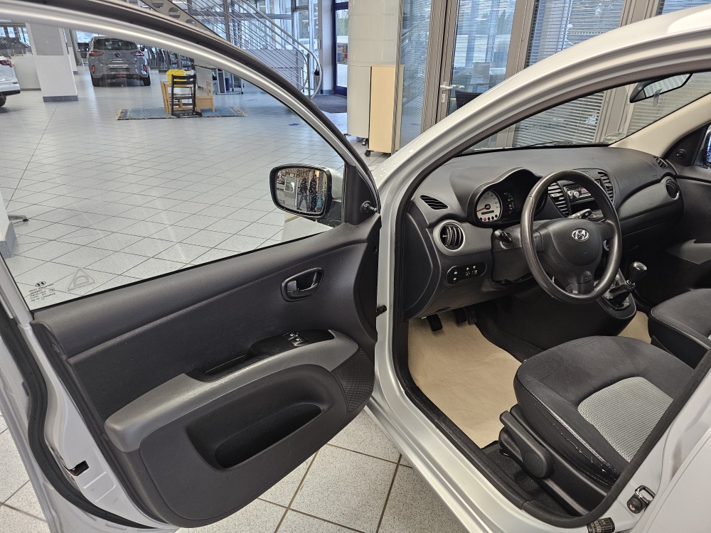 Hyundai i10 bei Hoffmann Automobile in Wolfsburg kaufen und sofort mitnehmen - Bild 12