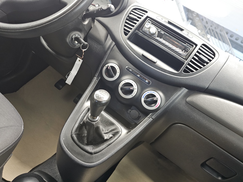 Hyundai i10 bei Hoffmann Automobile in Wolfsburg kaufen und sofort mitnehmen - Bild 6