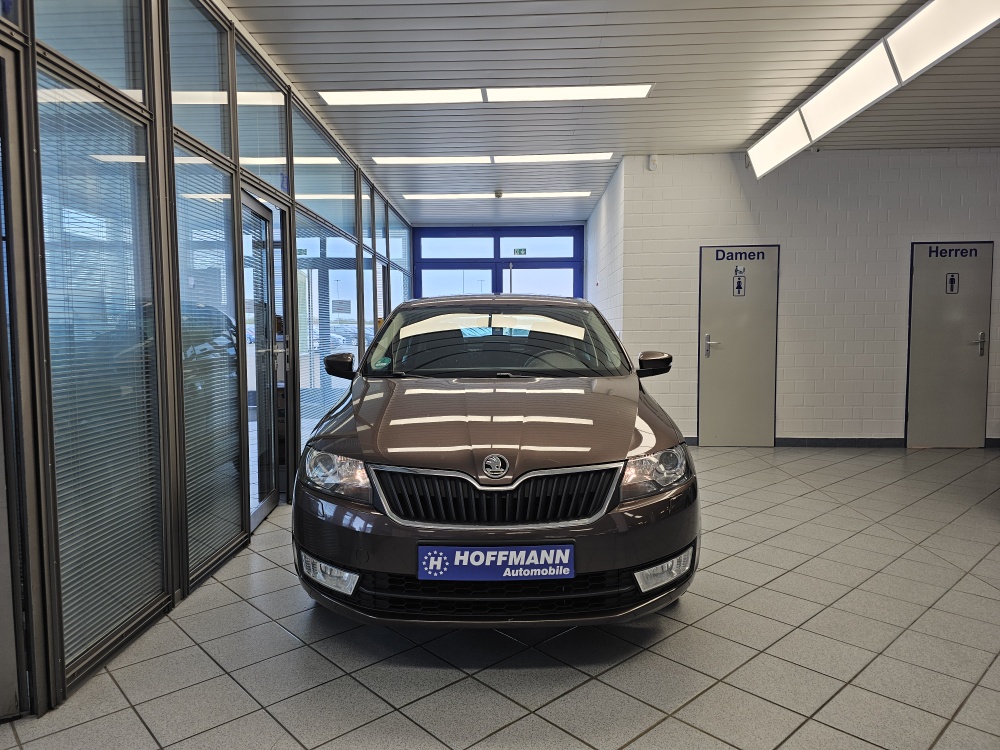 Skoda Rapid bei Hoffmann Automobile in Wolfsburg kaufen und sofort mitnehmen - Bild 25